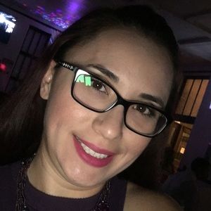 Meet your Posher, Esmirna